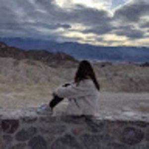 Meet your Posher, Clarissa